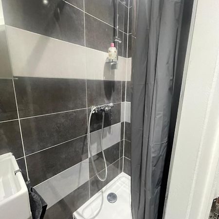 Apartament Brussels 2 Lägenhet Exteriör bild