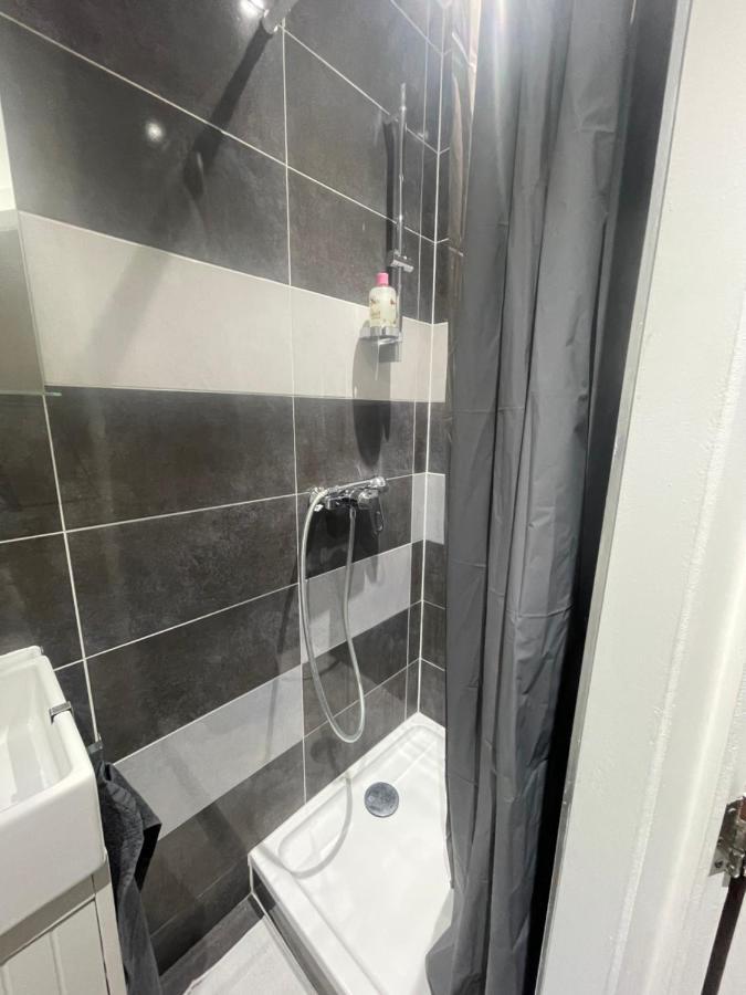 Apartament Brussels 2 Lägenhet Exteriör bild