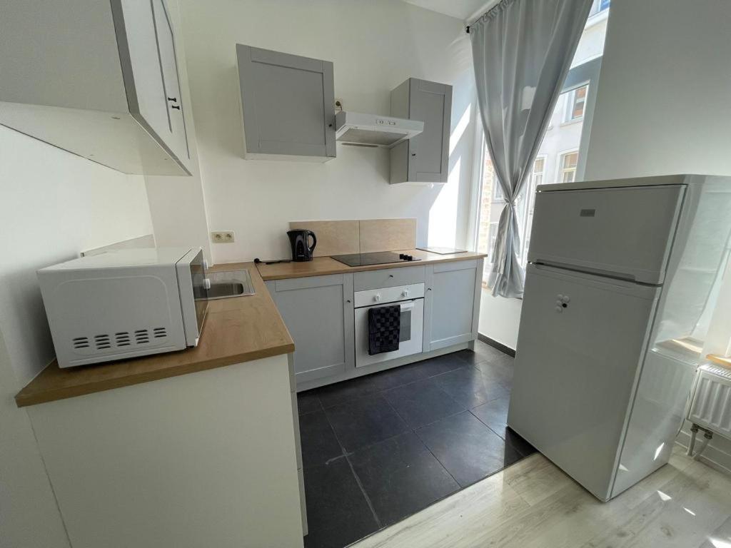 Apartament Brussels 2 Lägenhet Exteriör bild